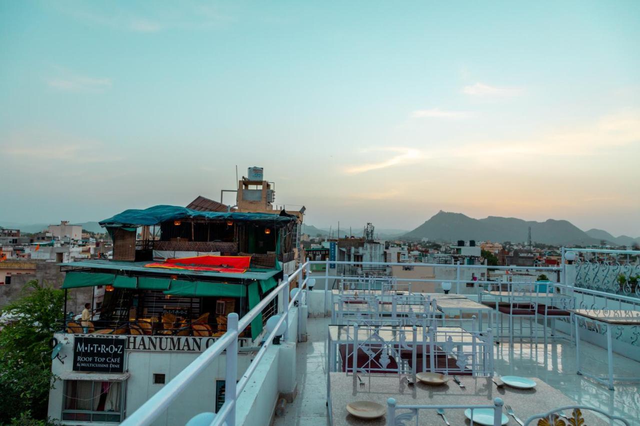 Hotel Hanuman Ghat On Lake Pichola *