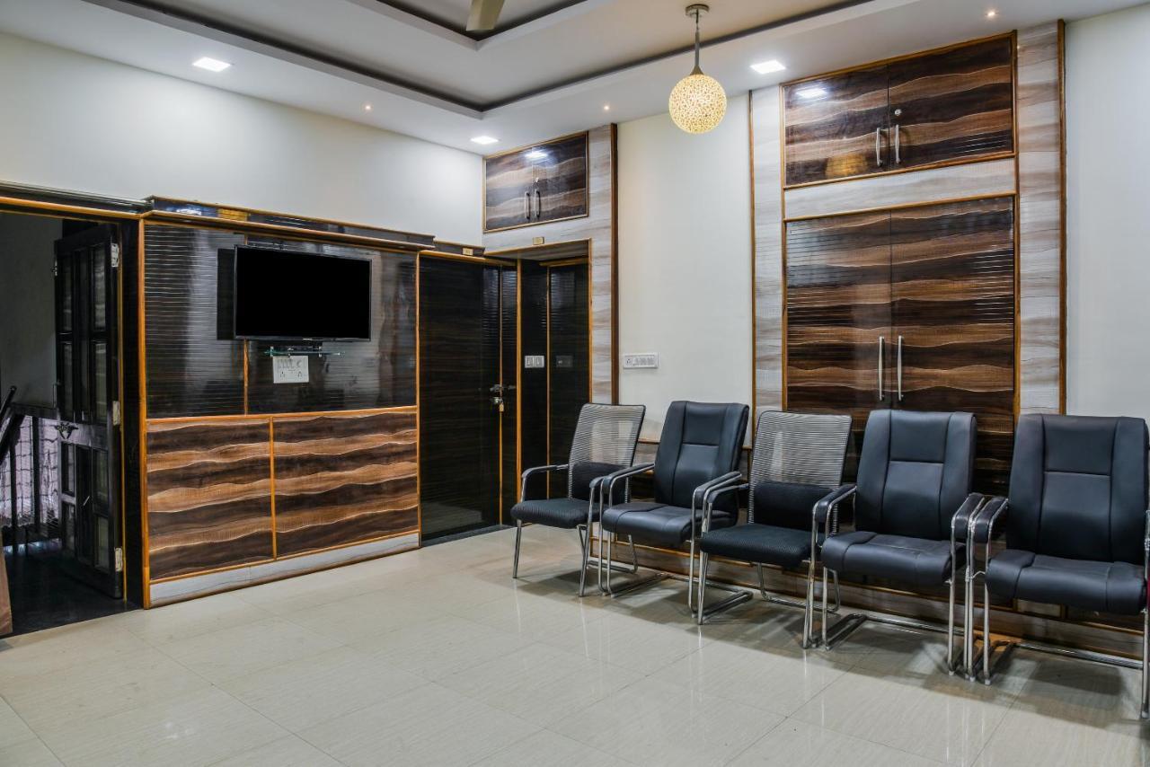 Hotel Oyo 11868 Rk Residency Udaipur