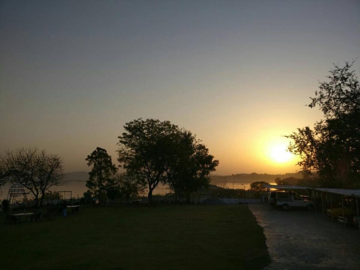Devendragarh - A Boutique Facing On Fateh Sagar Hotel 3*
