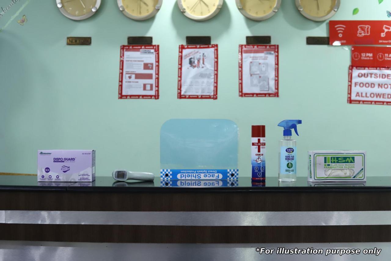 Oyo 11868 Rk Residency Hotel 3*