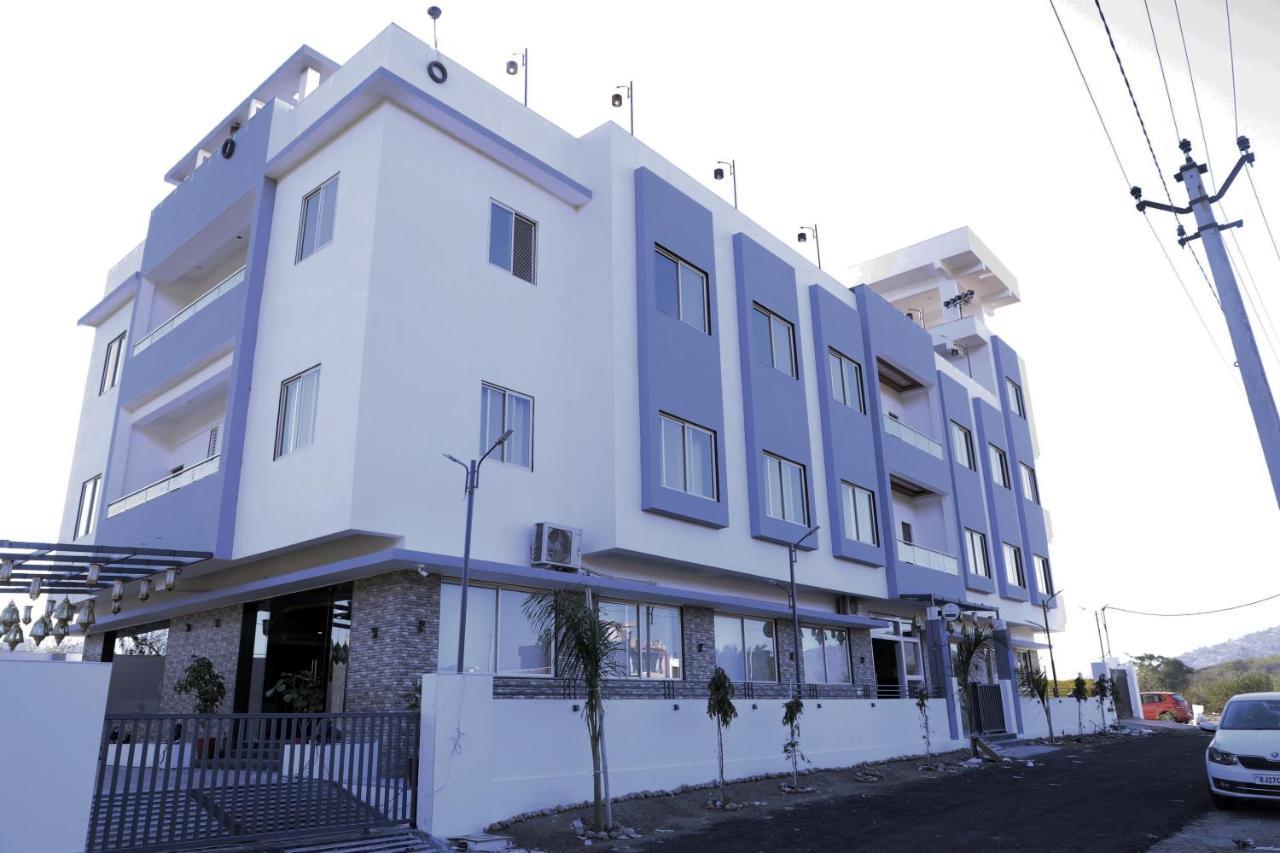 Paramount Hotel Udaipur