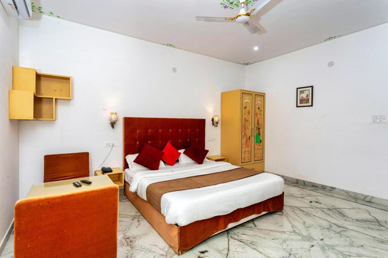 Shiv * Udaipur