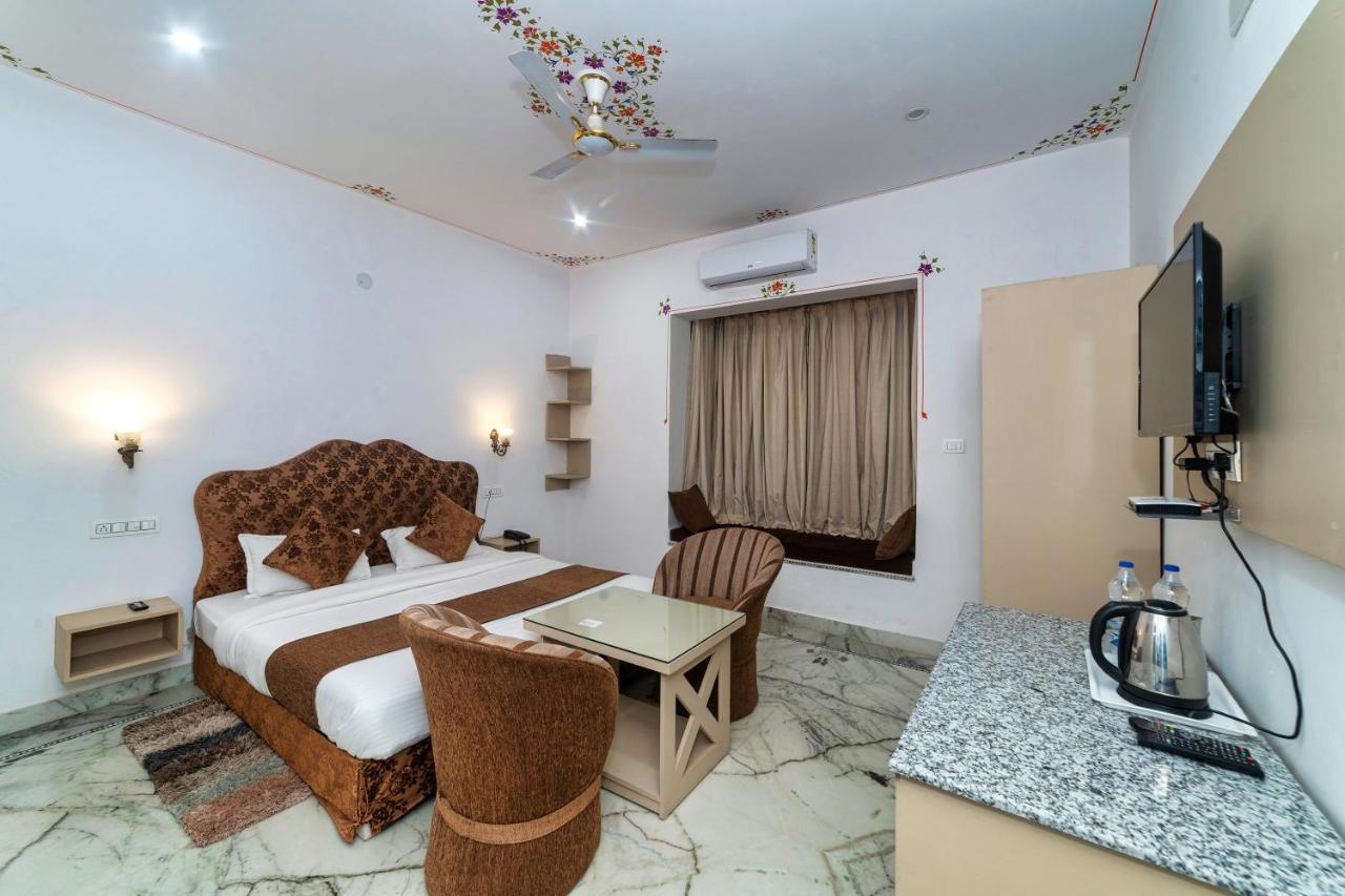 Shiv * Udaipur