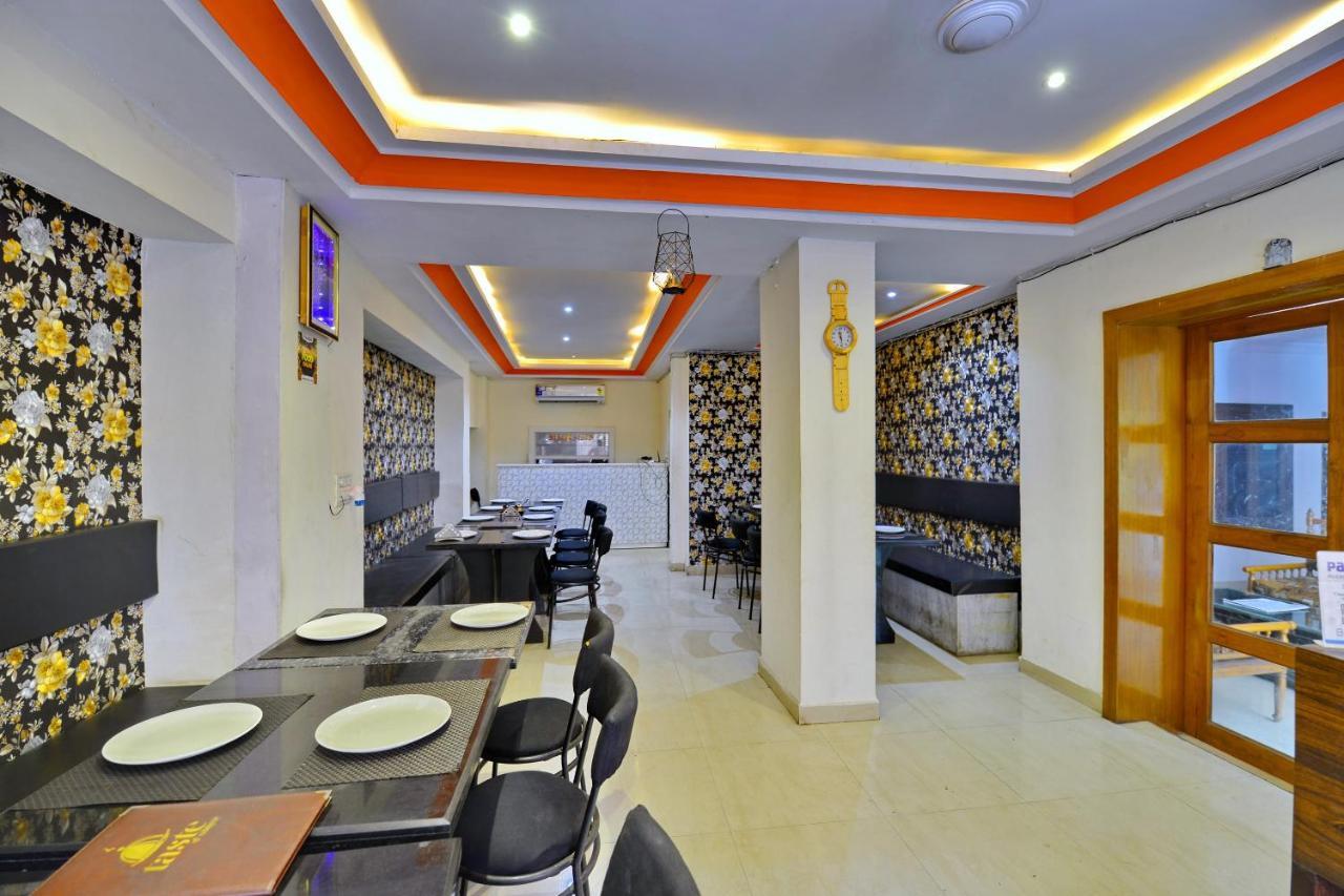 Oyo Flagship 2421 Hotel The Ishani