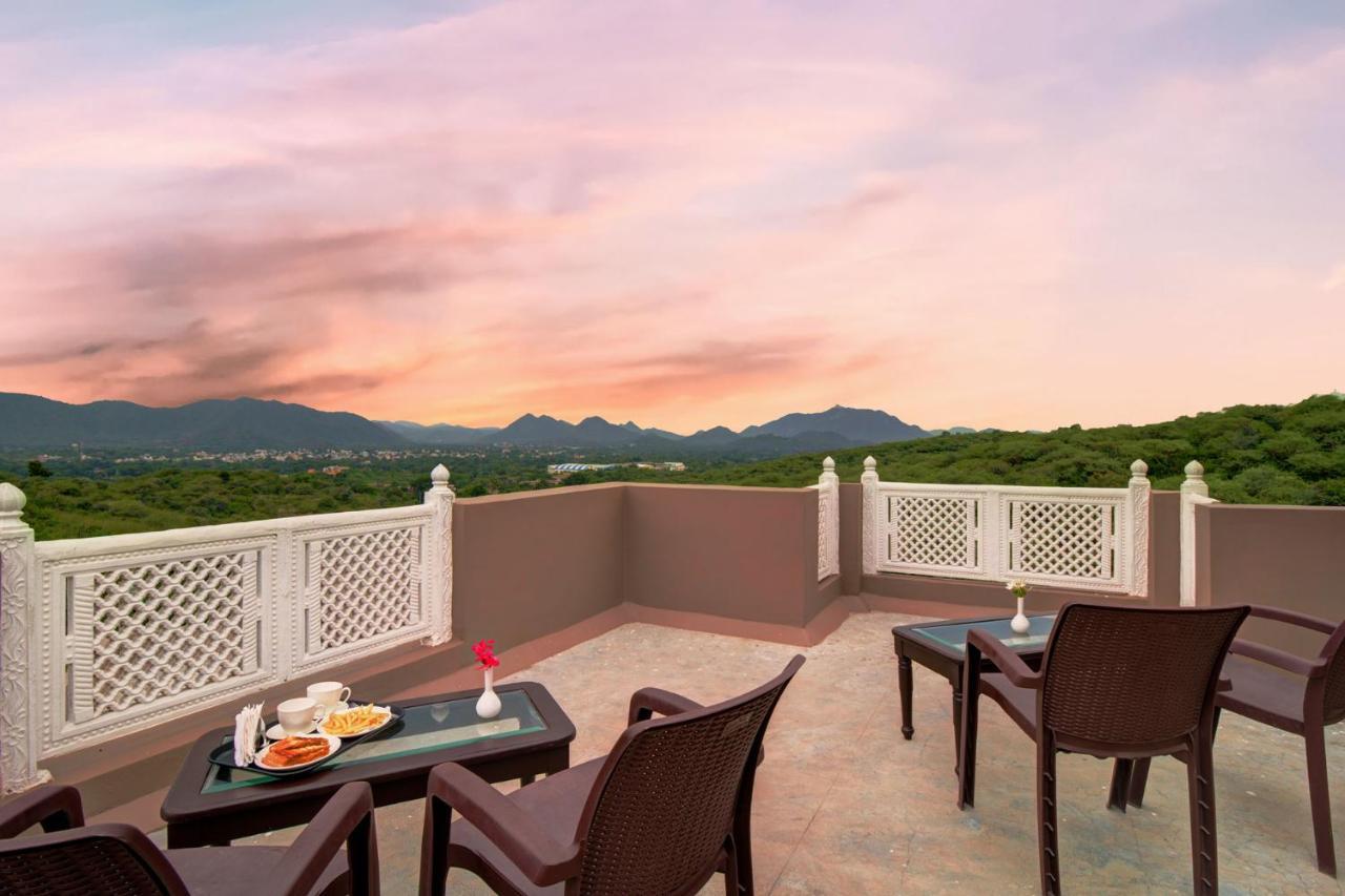 Stayvista At Mewar Mansion Udaipur