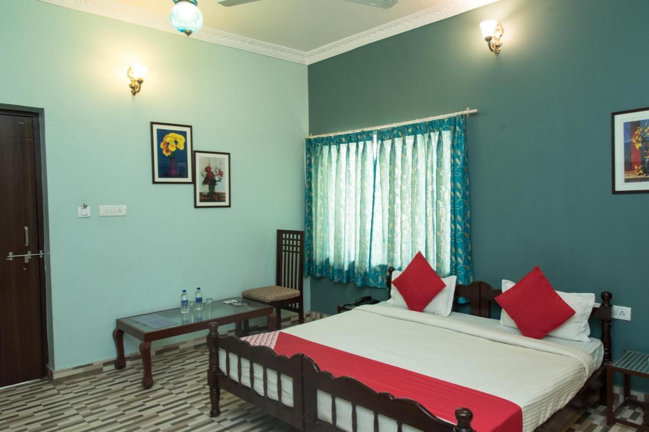 Oyo 14119 Manwar 3* Udaipur