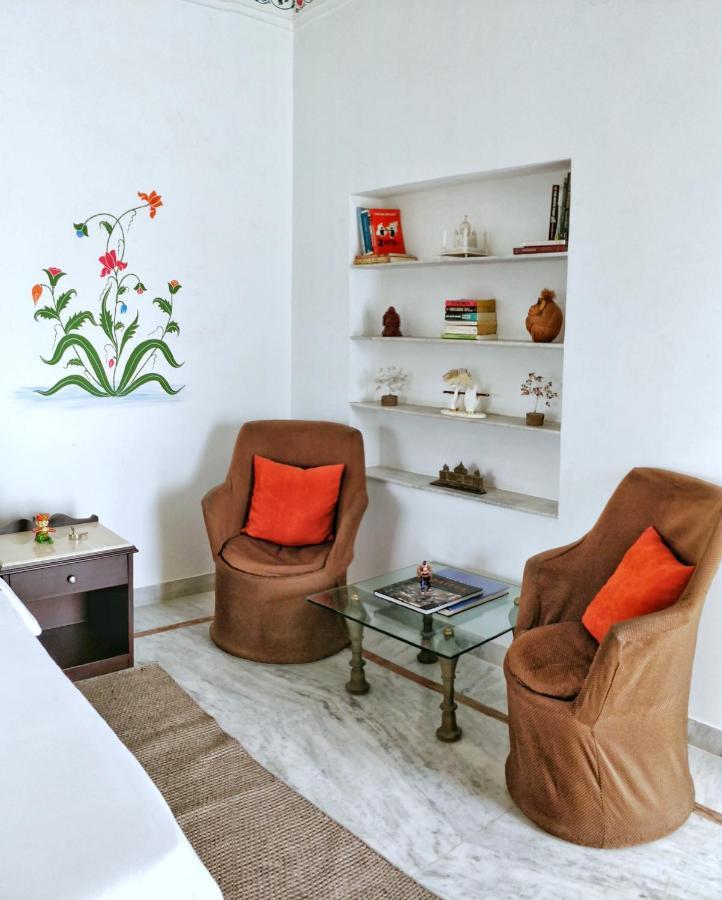 Himmat's Abode- Rajput Family Run, Humble Farm Experience In The Heart Of Udaipur. Villa Udaipur