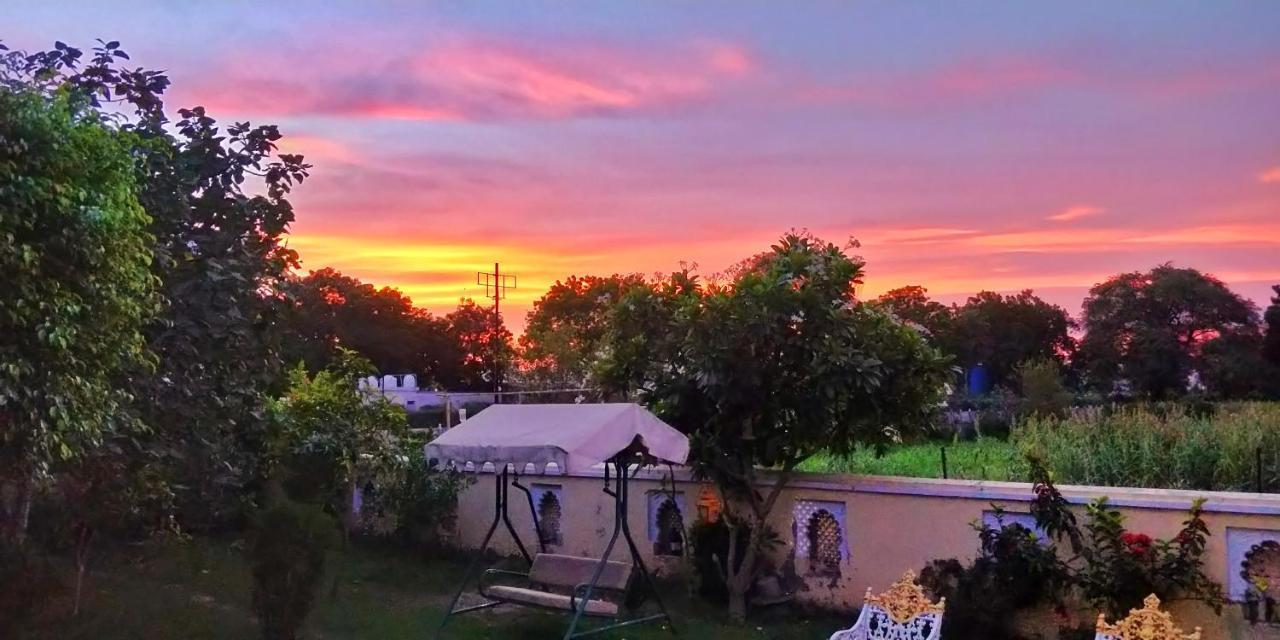 Villa Himmat's Abode- Rajput Family Run, Humble Farm Experience In The Heart Of Udaipur.