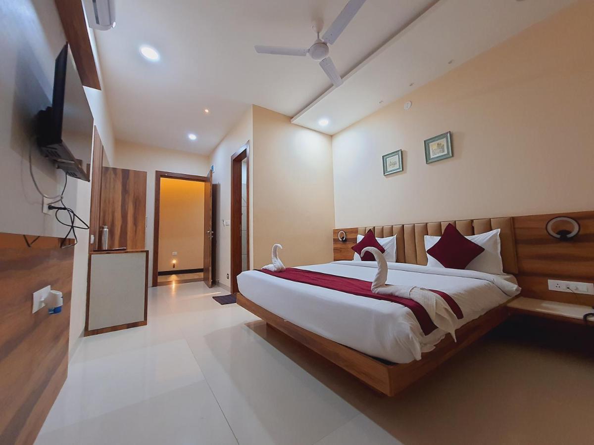 Hotel Amore 3*