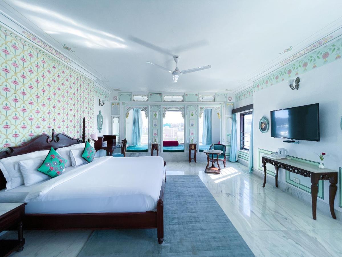 Hotel Amar Kothi 3*