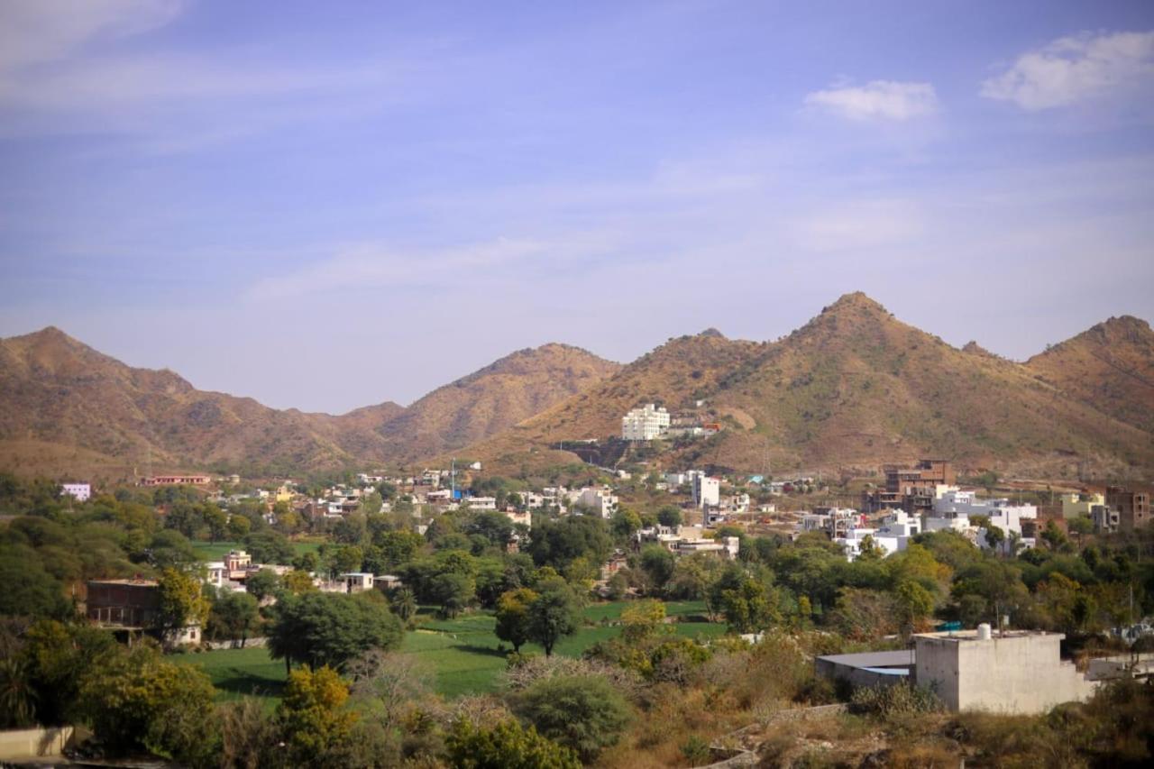 Hotel Dosa Plaza