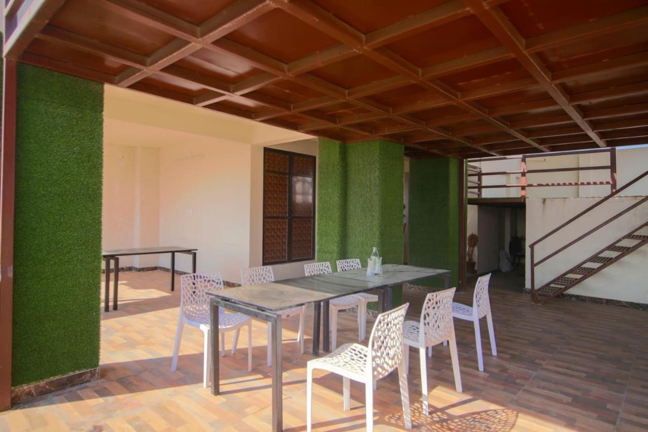Dosa Plaza Hotel