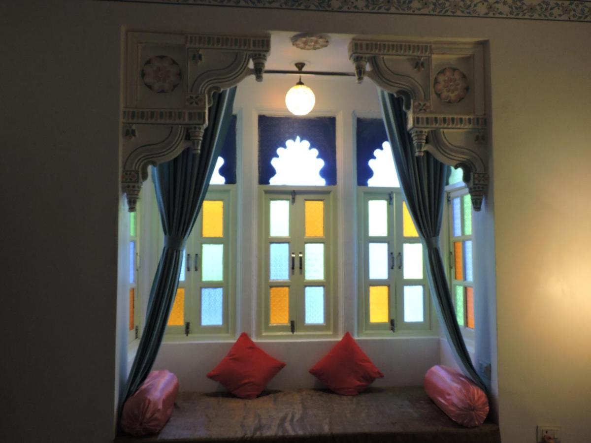 Hotel Ushaan Haveli *
