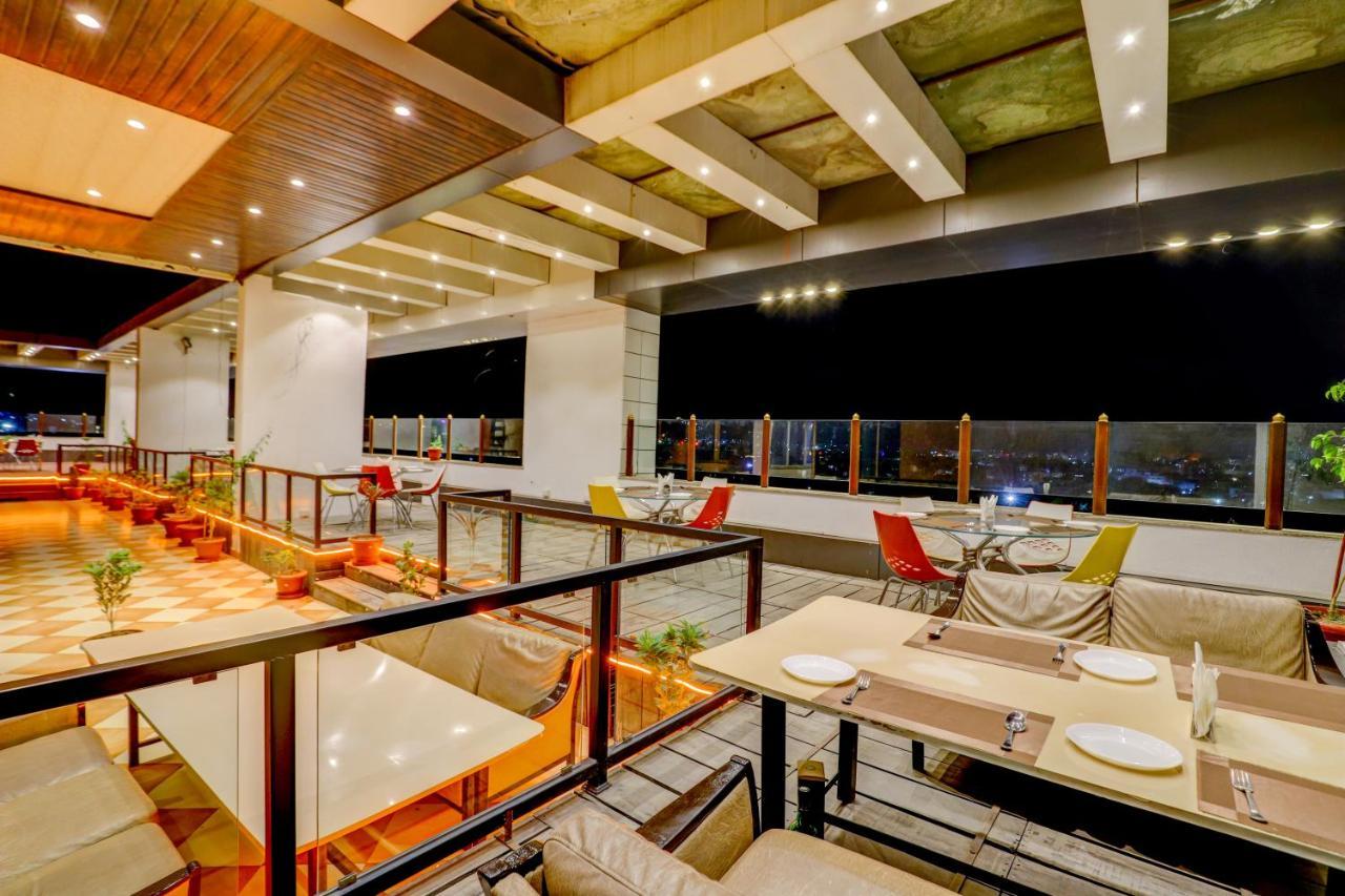 Shree Nanda Hotel 4*