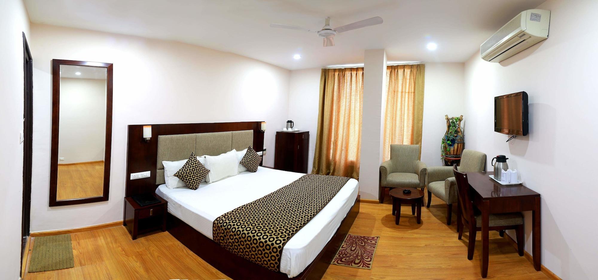 Royal Palm - A Budget In Hotel 3*