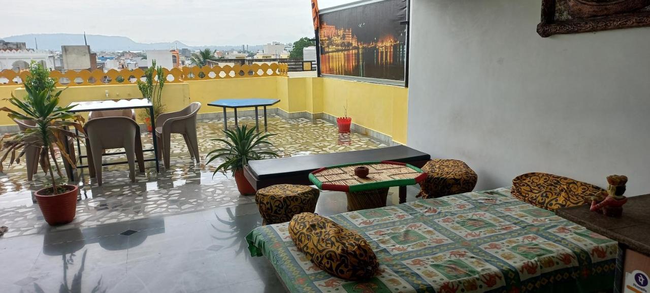 Hill Paradise Guest house *