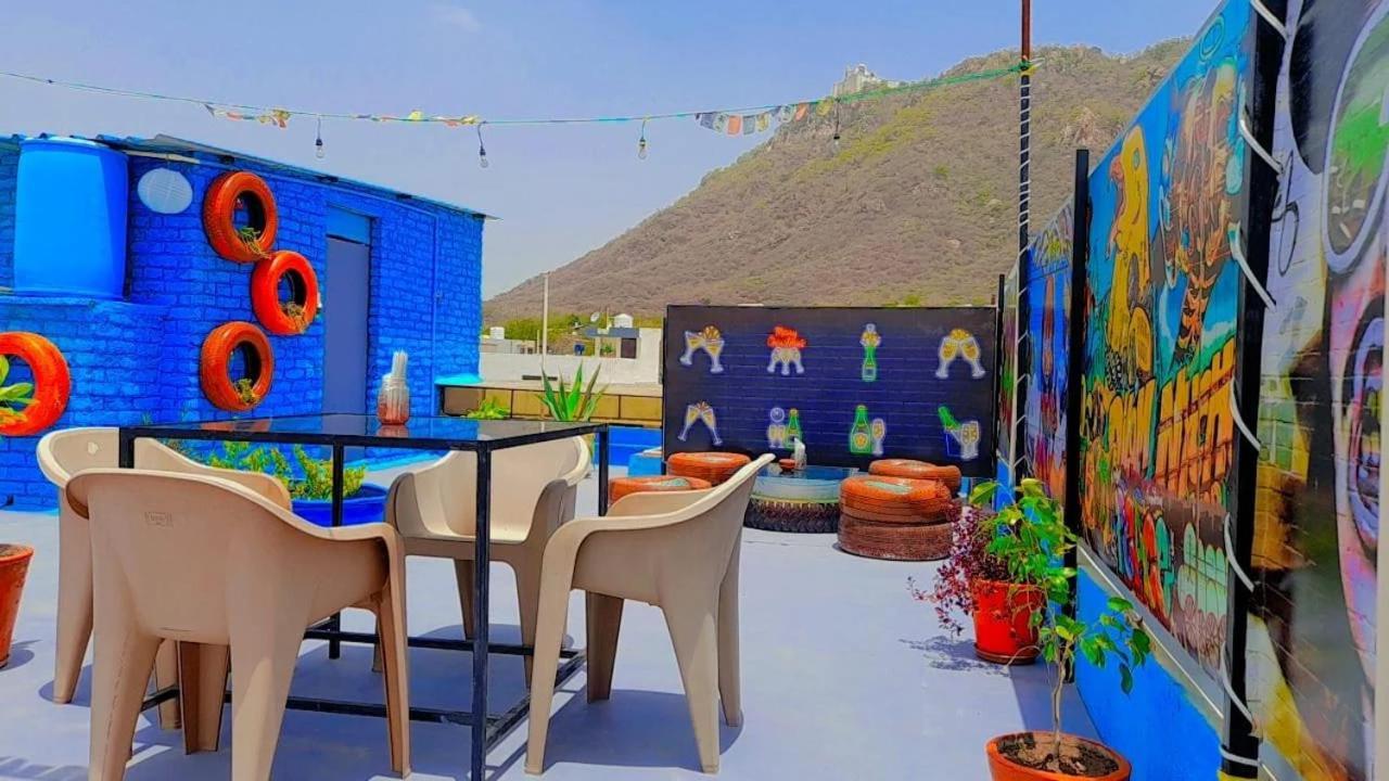 Hill Paradise Guest house *