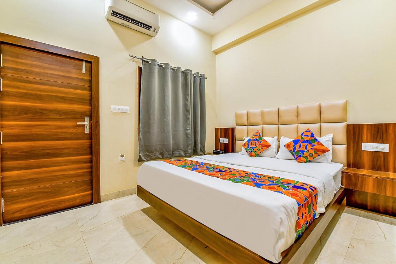 Fabexpress Dosa Plaza Hotel 3*