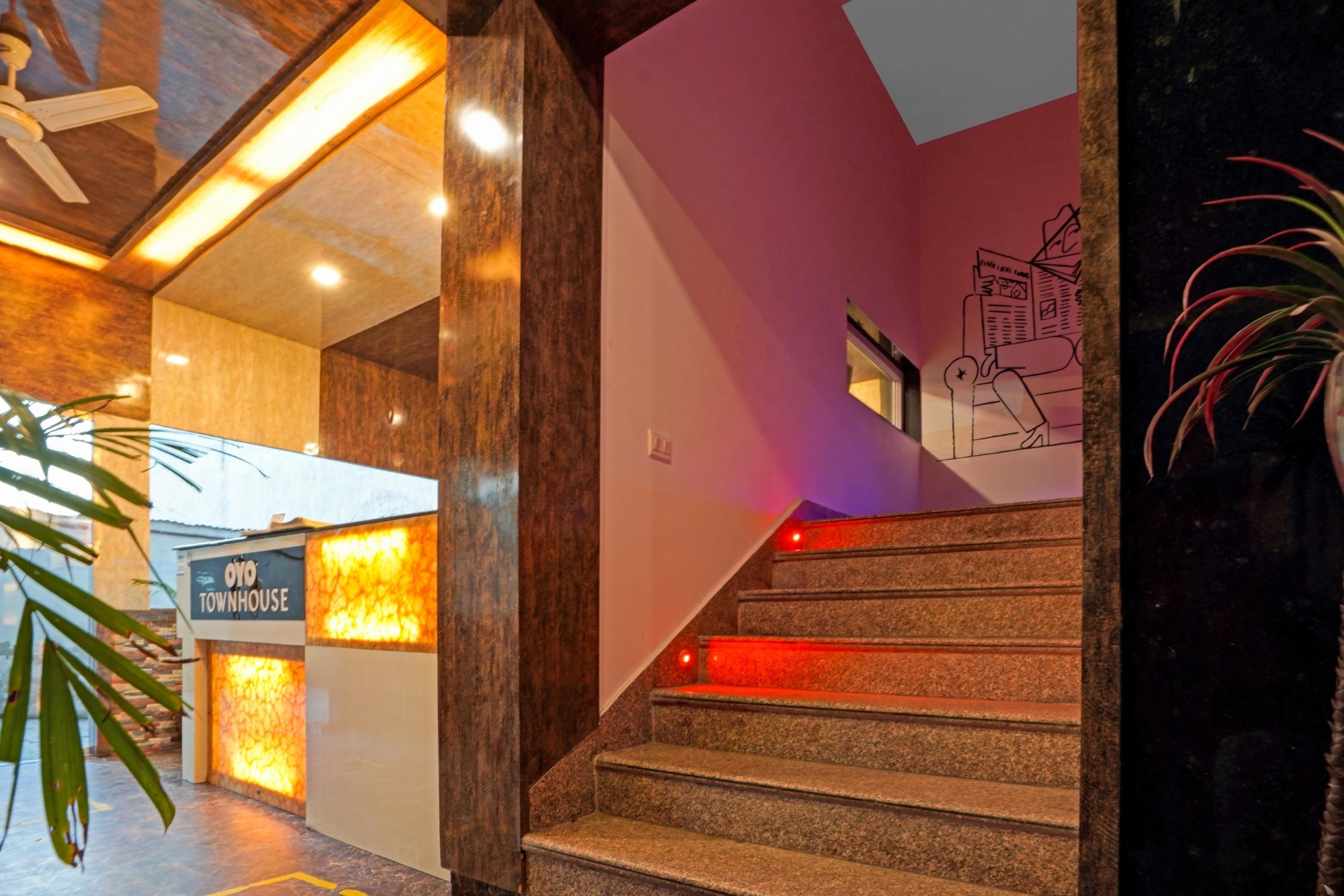 Fabhotel Prime The Royal Galaxy 3*