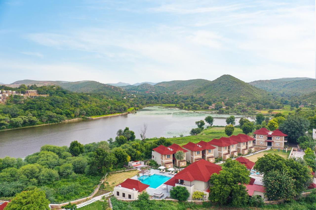 Sarasiruham - Private Pool In Resort 5*
