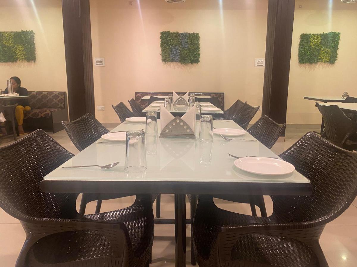 Ace Plaza Hotel 3*
