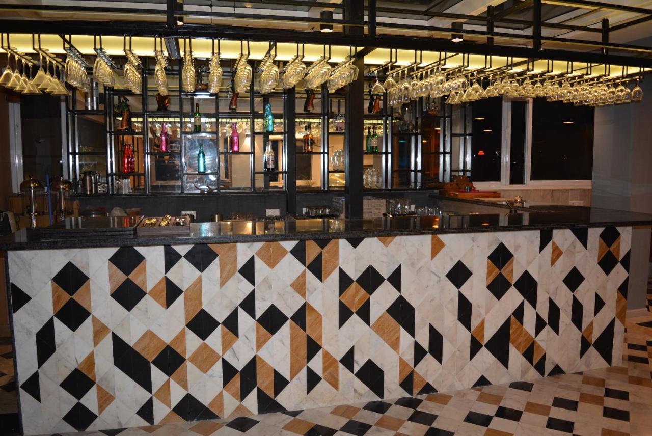 Fabhotel Naivara Boutique 3*
