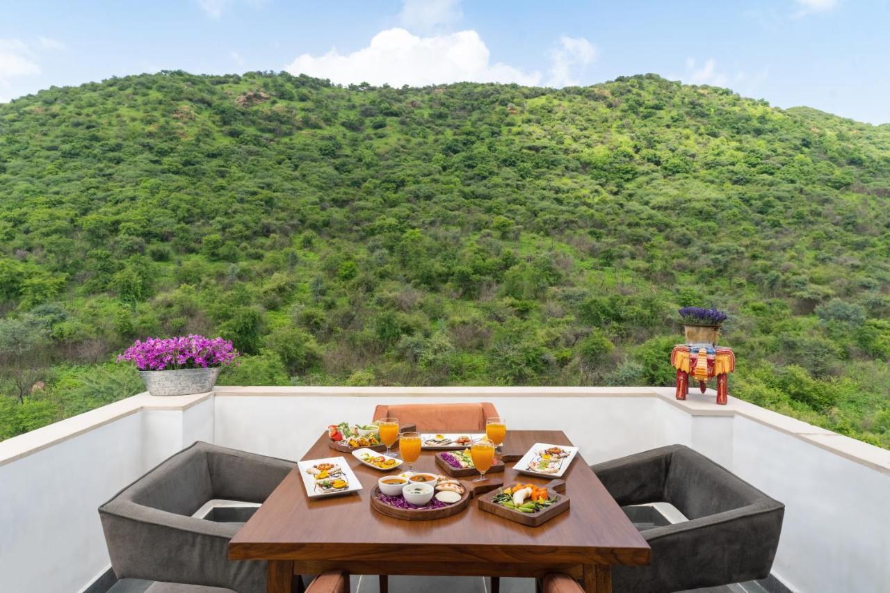 Traavista Aravali Mahal Resort *