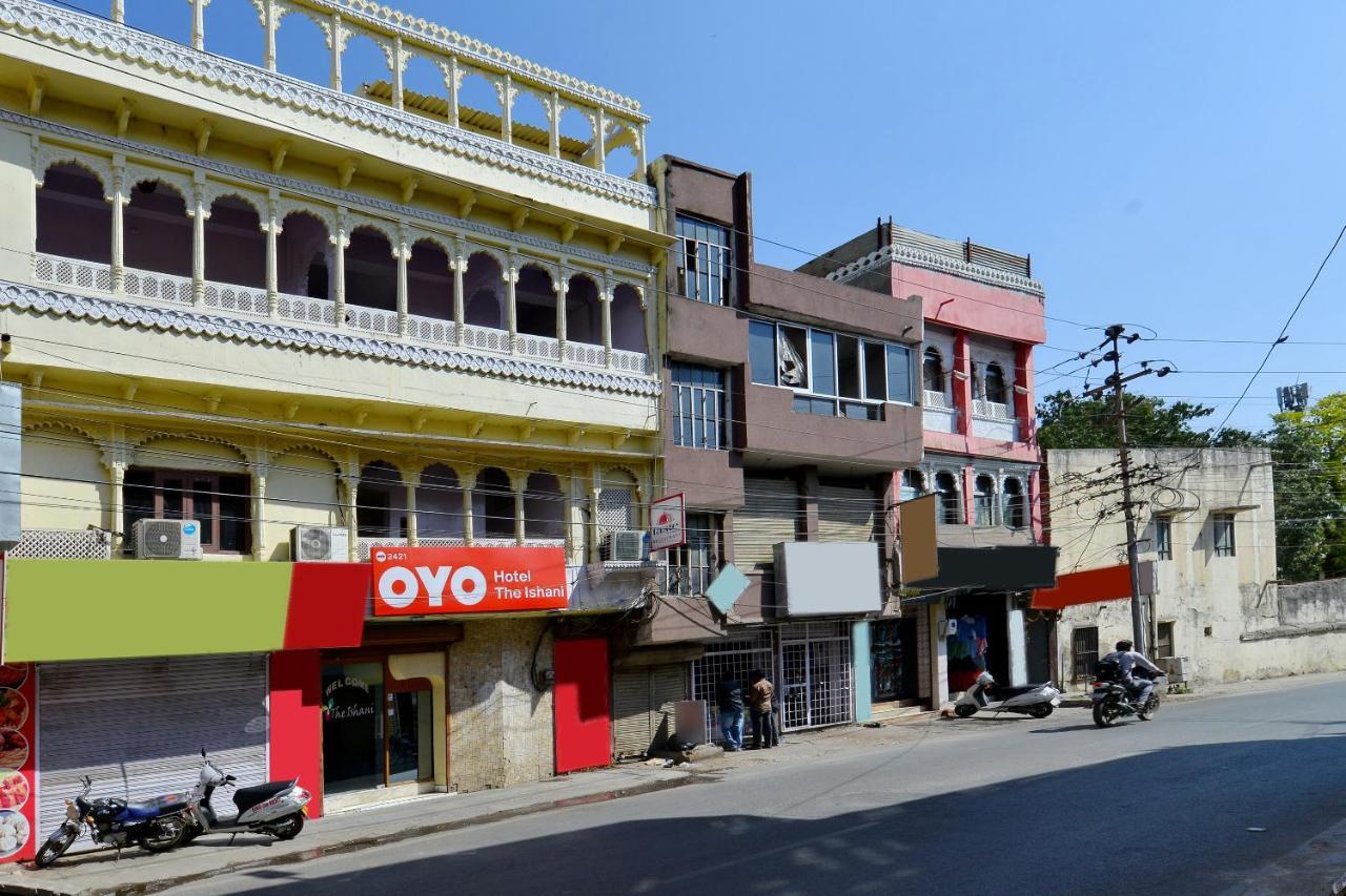 Hotel Oyo Flagship 2421 Hotel The Ishani 3*