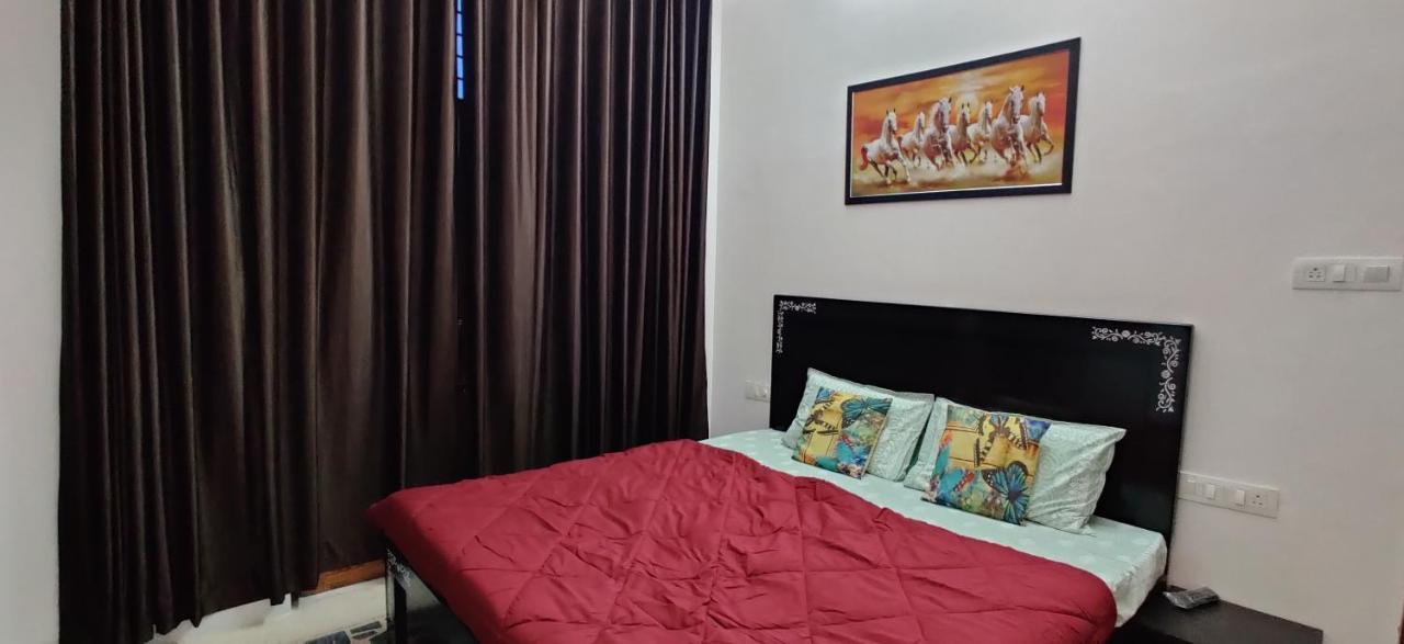 The Rukmani & Garden Homestay