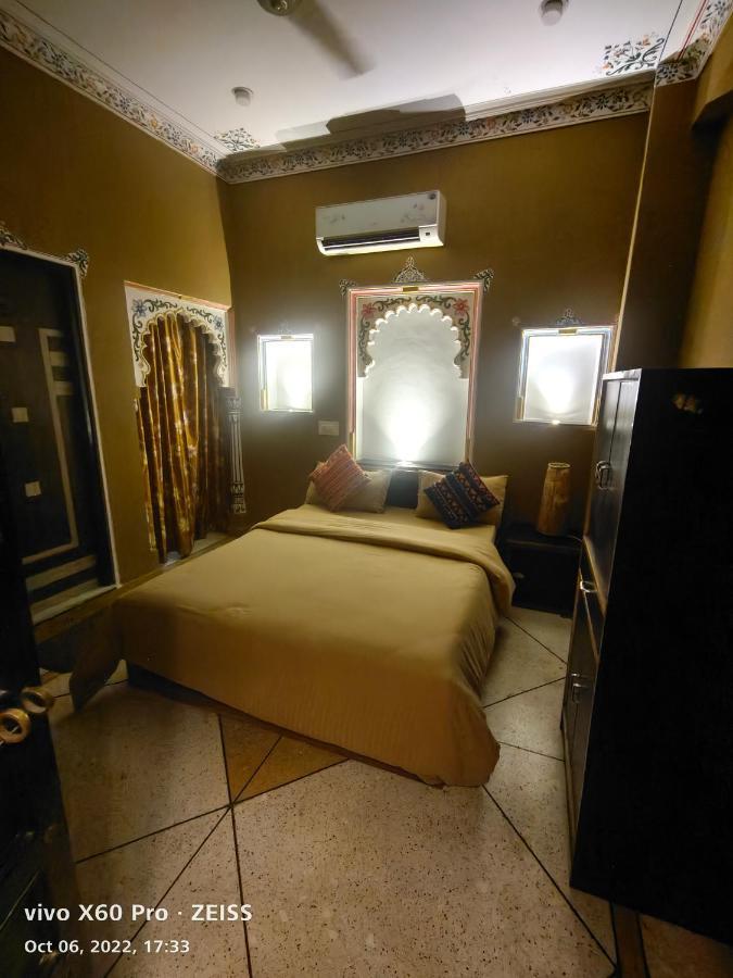 The Rustic Monk Hostel Udaipur