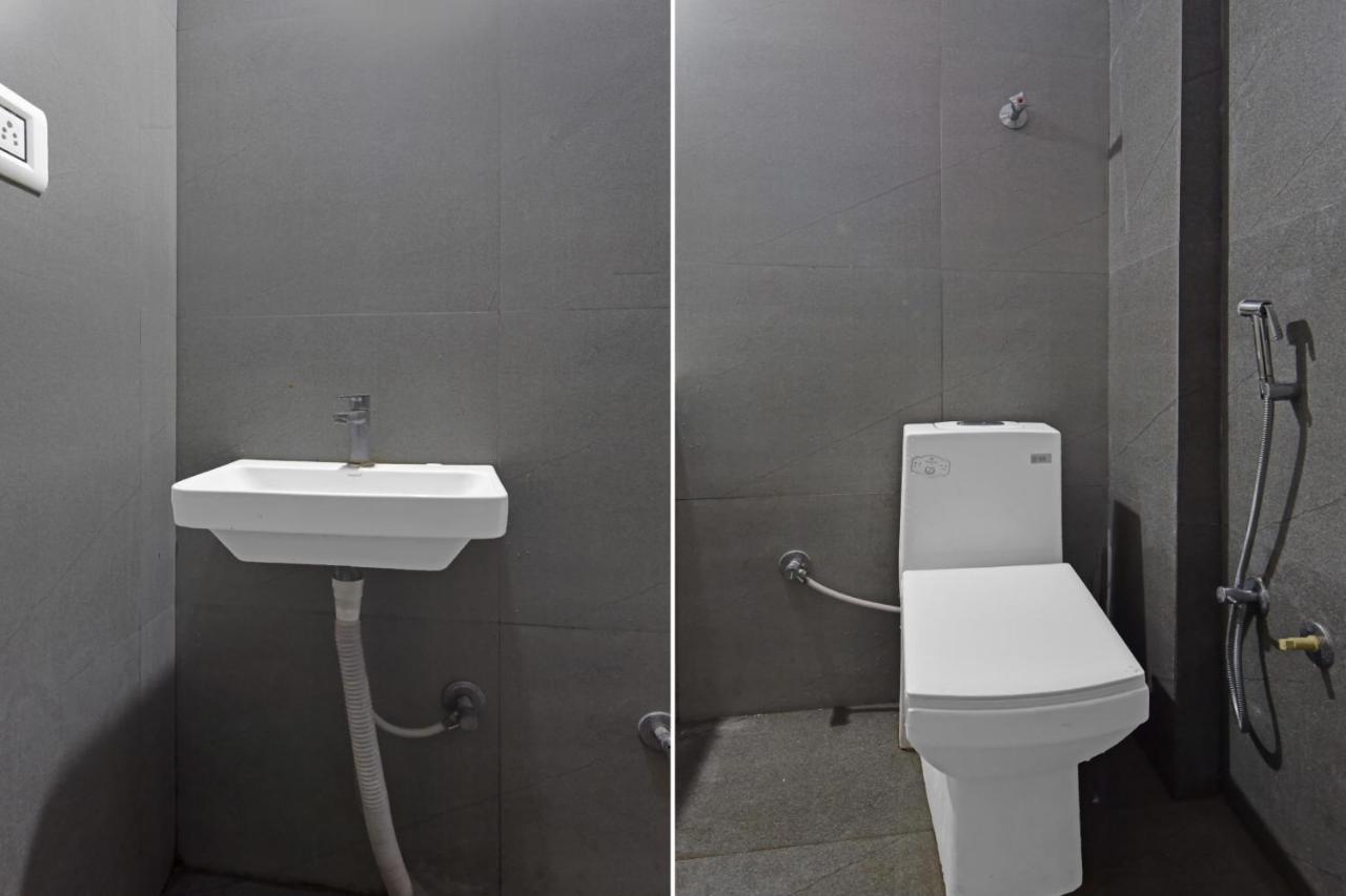 Collection O 85061 Welcome Hotel