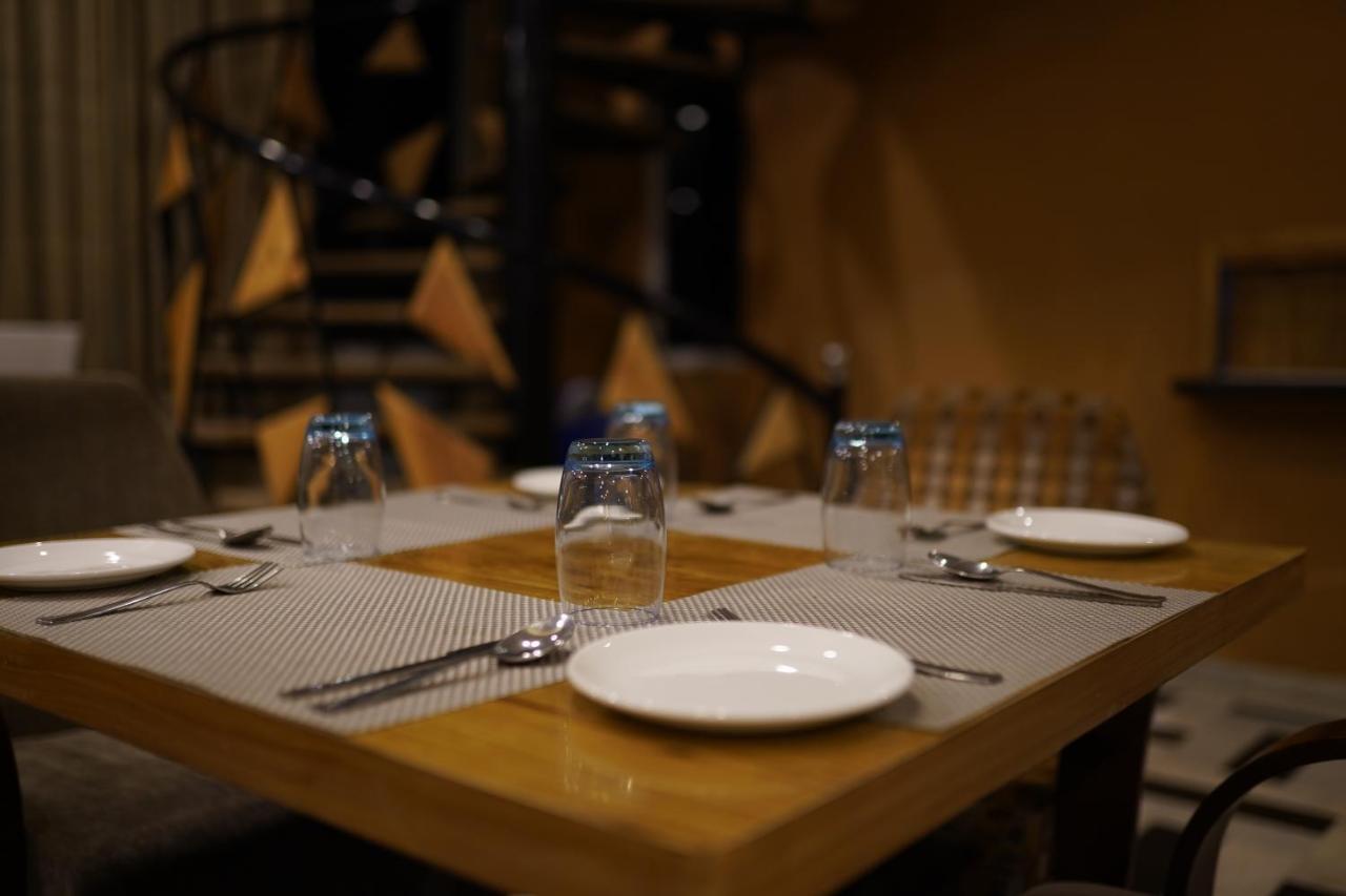 Fabhotel Naivara Boutique 3*
