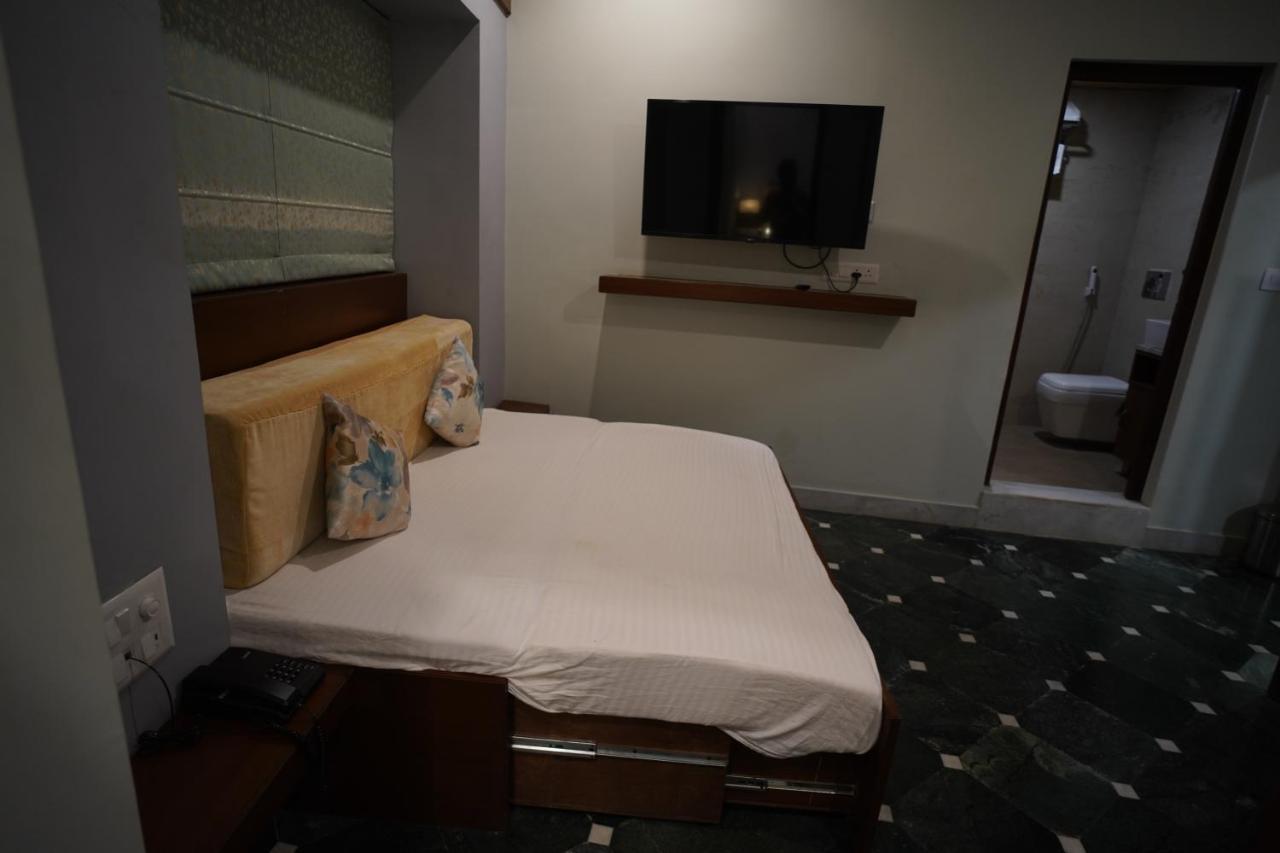 Fabhotel Naivara Boutique Hotel Udaipur