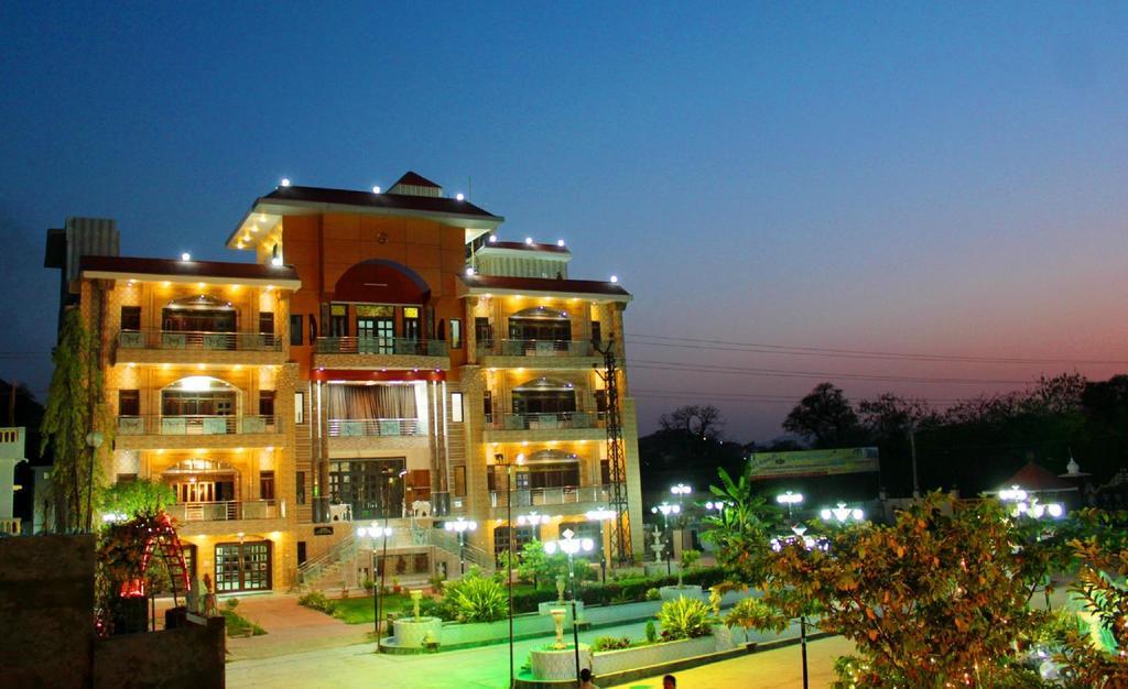 Rajeshwari Resort 3*