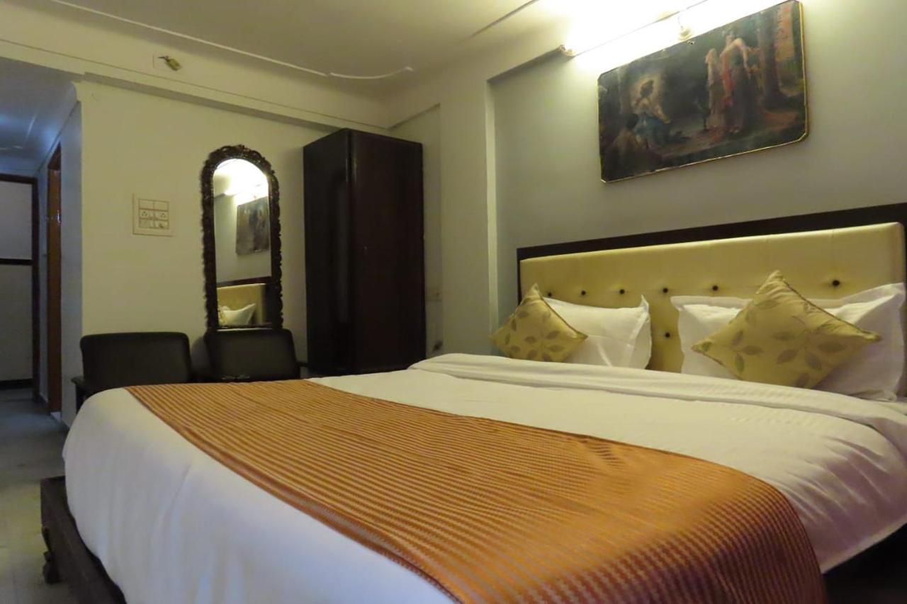Hotel Heterosis 3*