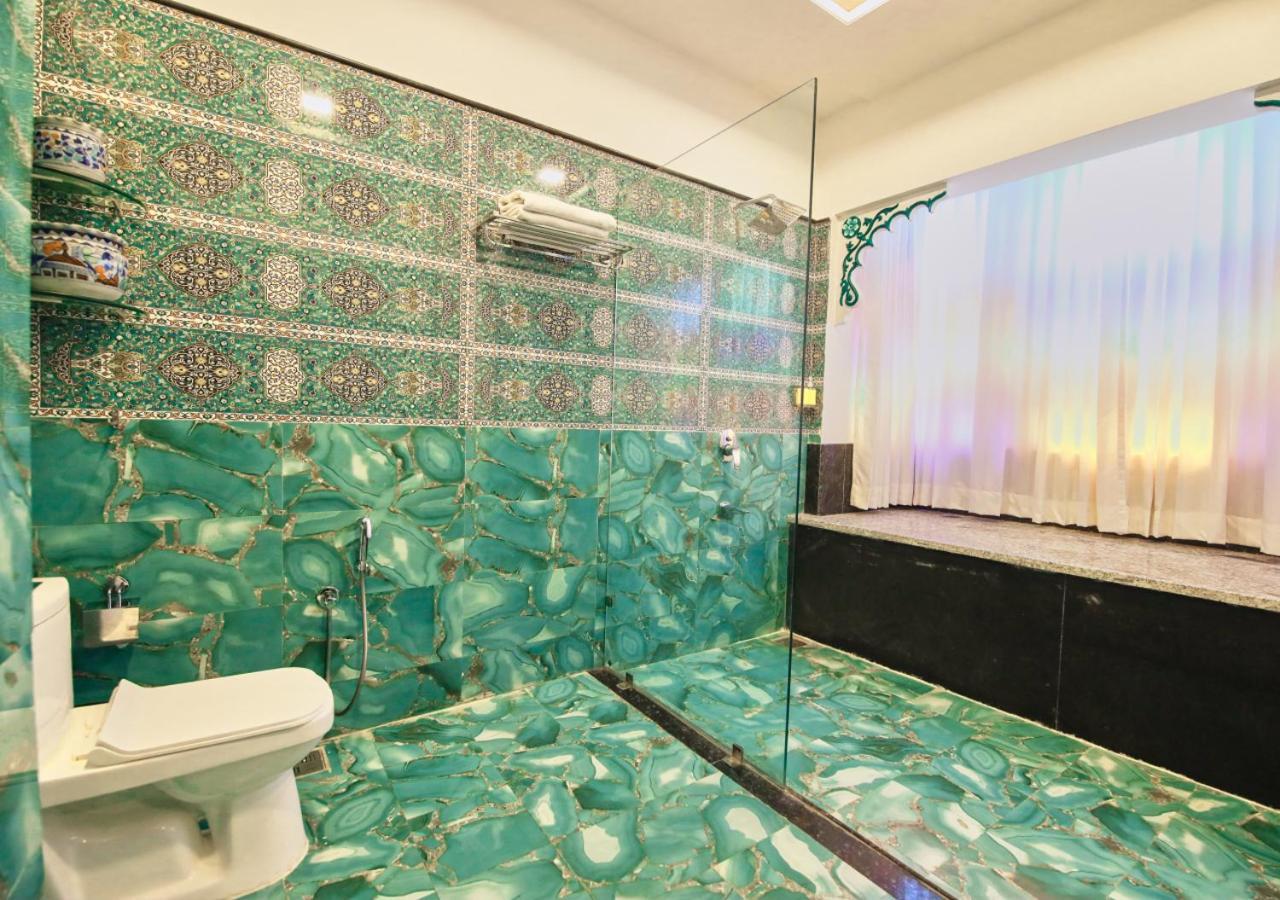 Hotel Bloom Boutique L Pichola Udaipur