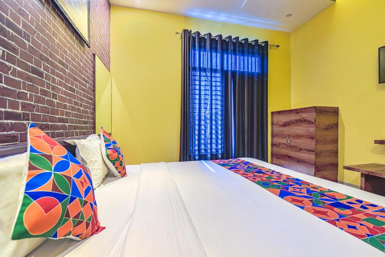 Hotel Fabhotel Lotus Udaipur