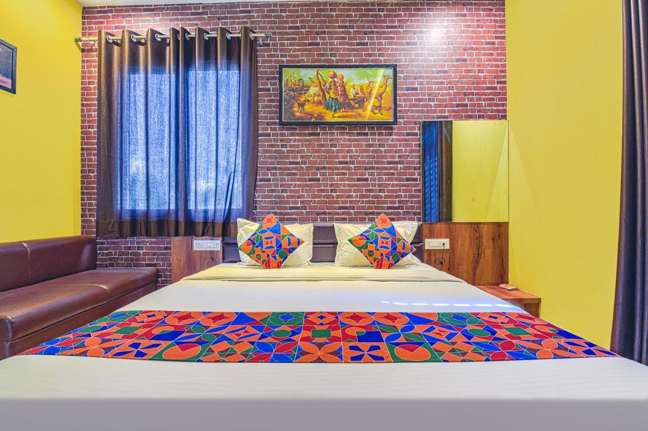 Fabhotel Lotus 3*
