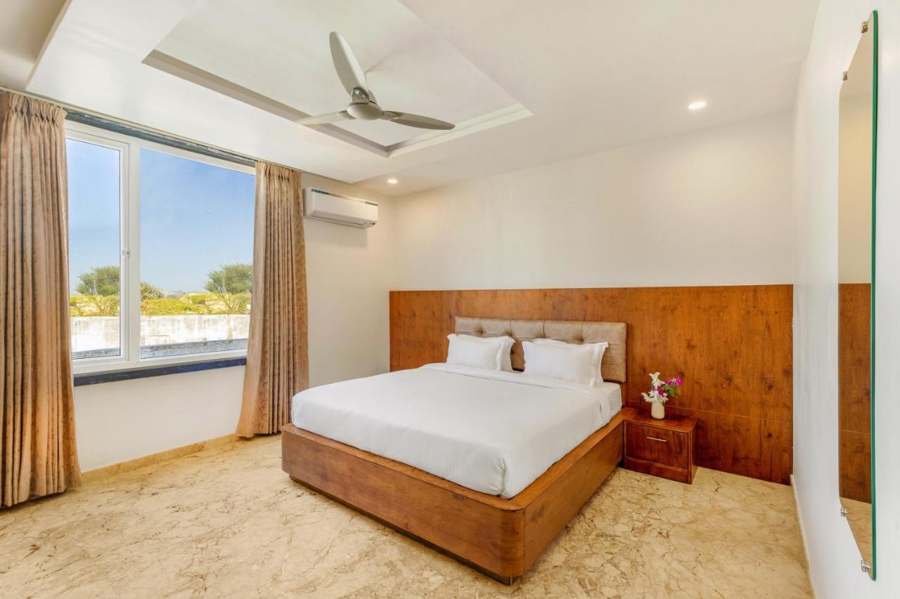 Seasons, A Boutique Hotel- Nearby Sajjangarh Biological Park 3*