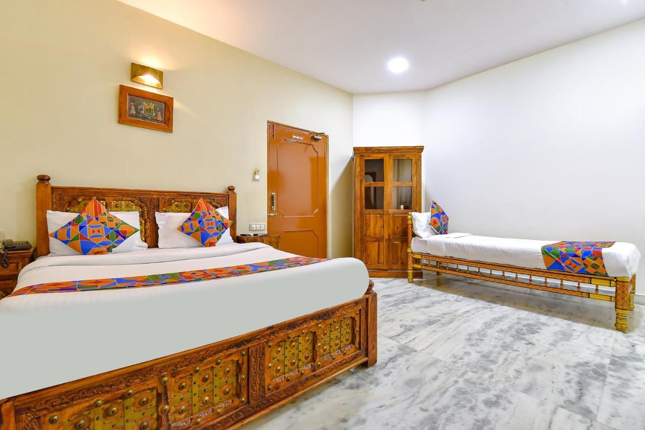 Hotel Fabhotel Prime Empire Palace 3*