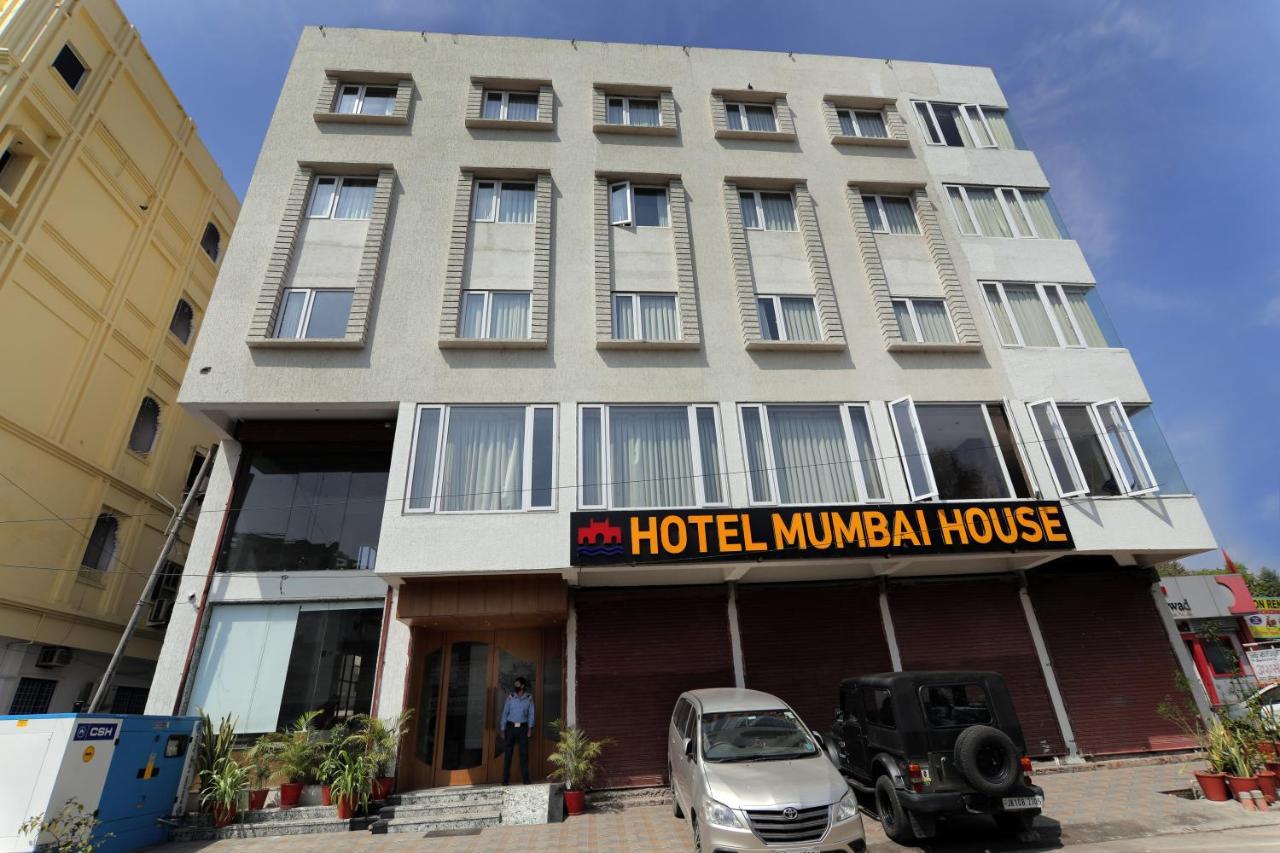 Mumbai House Express Udaipur