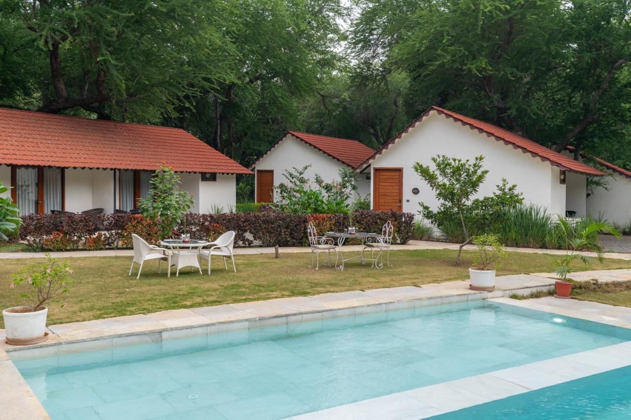 Hotel Aranya - A Nature