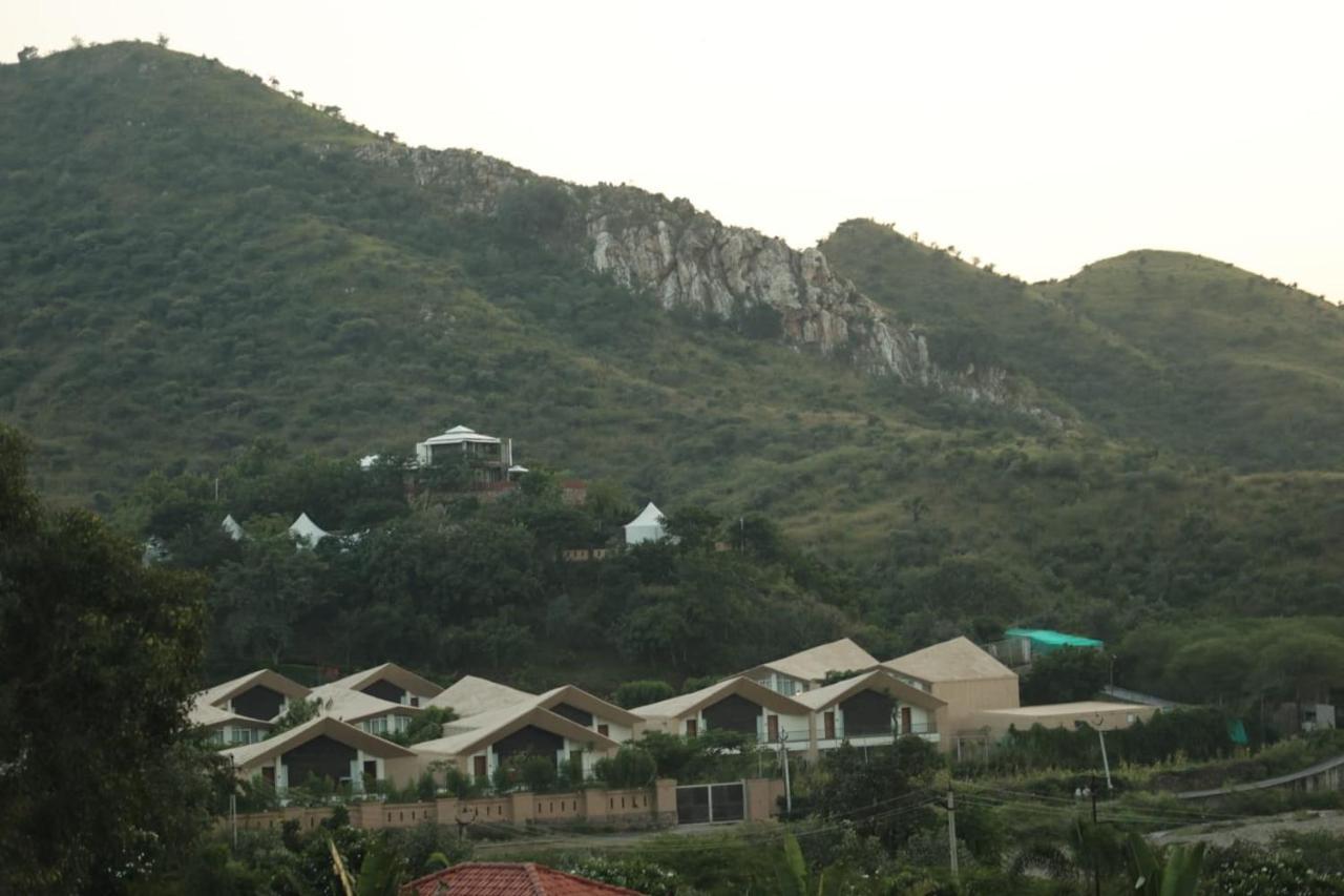 Vache Farm * Udaipur