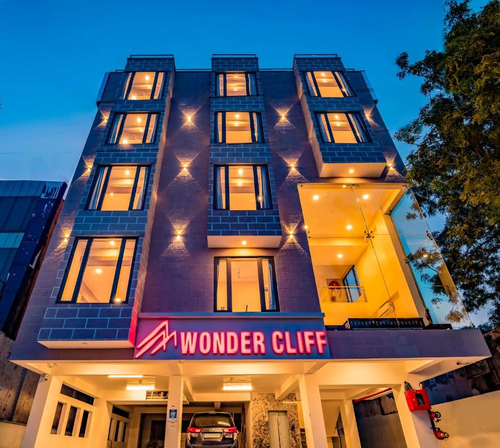 Wonder Cliff Udaipur