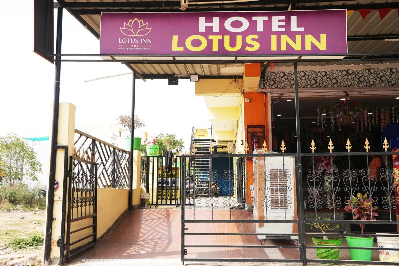 Lotus Near Railway Station Hotel