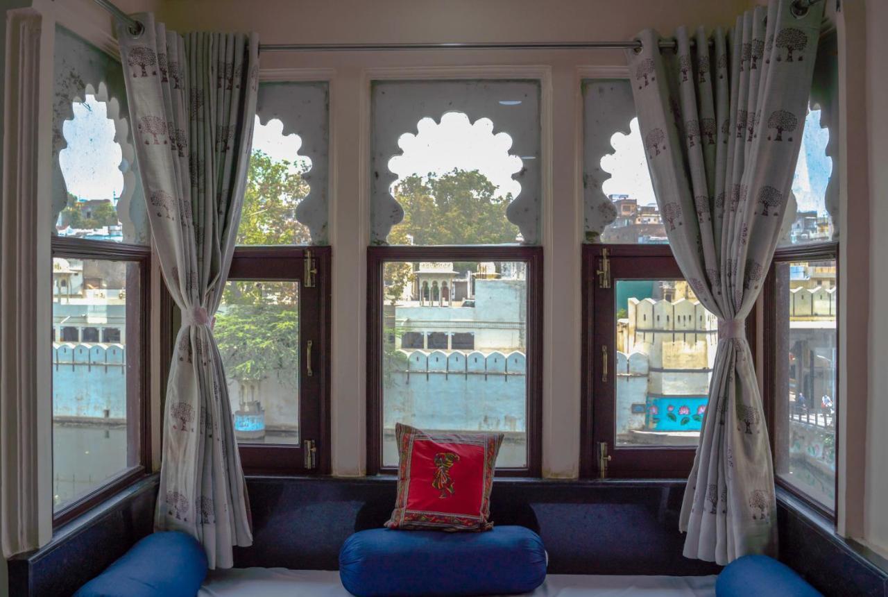 Hide-in - A Lake View Boutique Hotel Udaipur