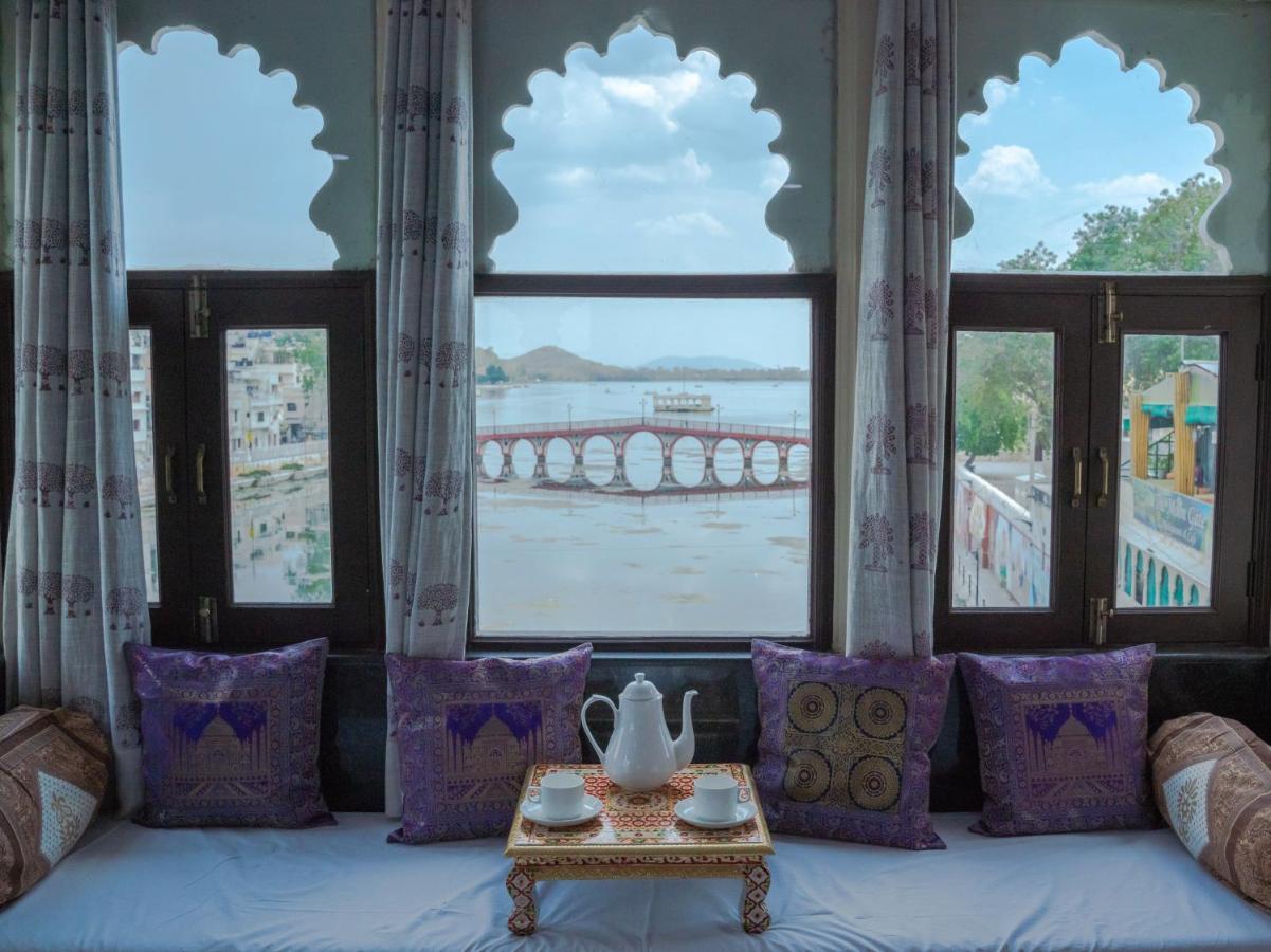 Hotel Hide-in - A Lake View Boutique