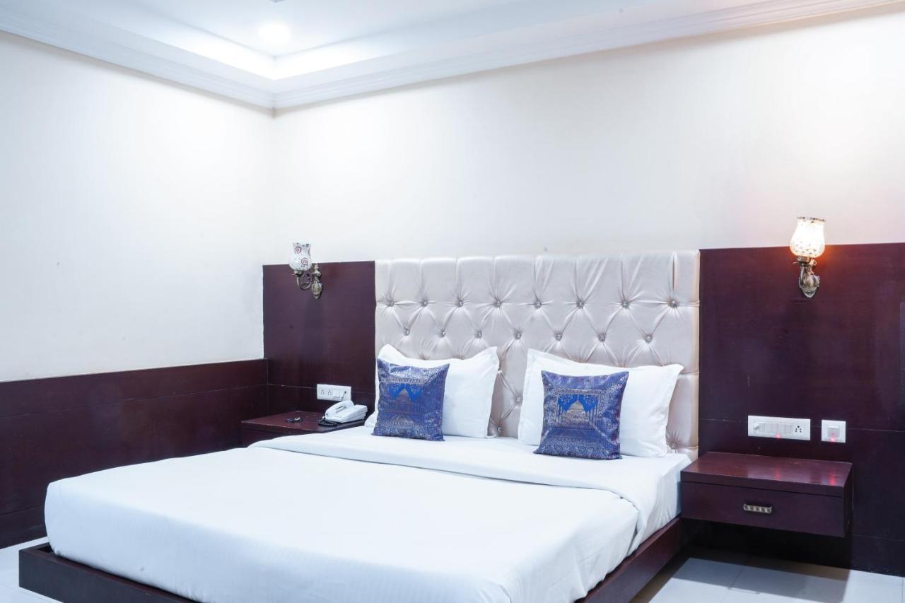 Hide-in - A Lake View Boutique 4* Udaipur