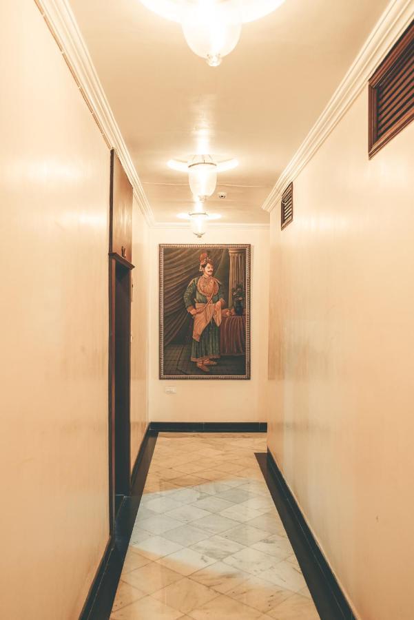 Hotel Hide-in - A Lake View Boutique Udaipur