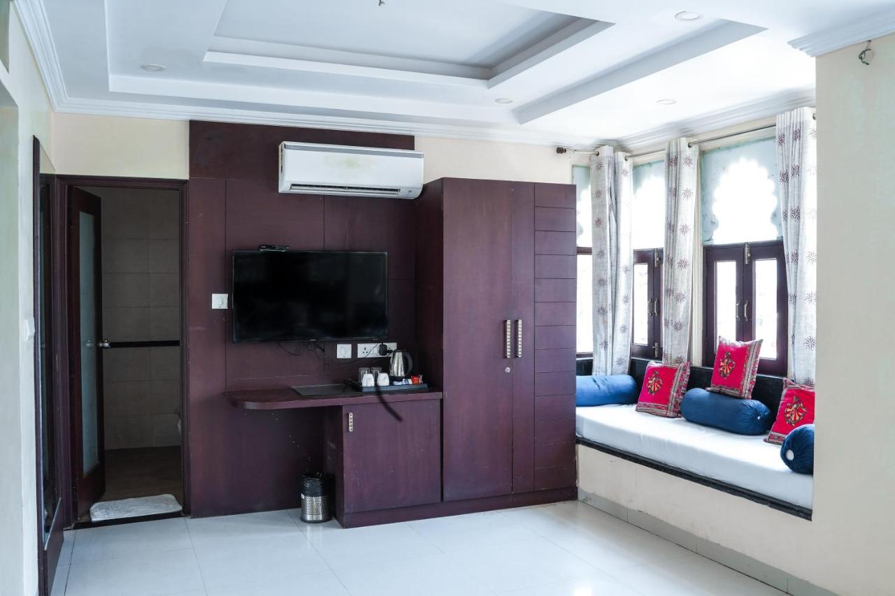 Hide-in - A Lake View Boutique Hotel Udaipur